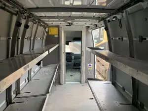 Mercedes-Benz Sprinter 2011 White
