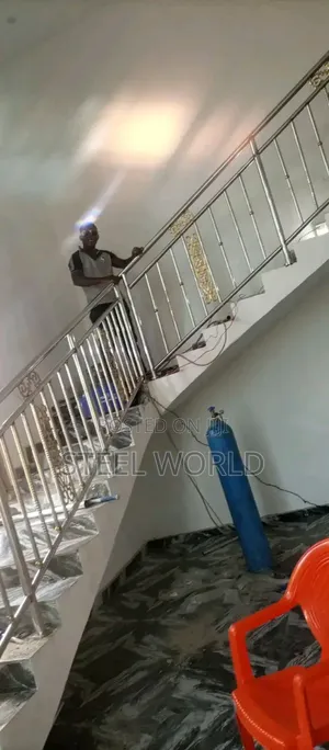 Parallel Balustrade