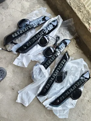 Toyota Boot Chrome 4runner 2012