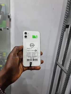 Apple iPhone 11 128 GB White