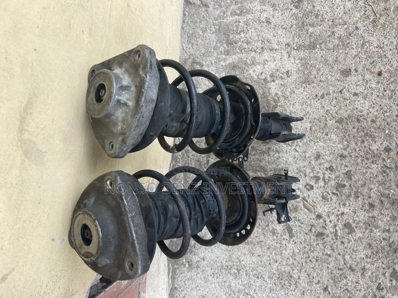 Front Shocks Cla 2010-2018
