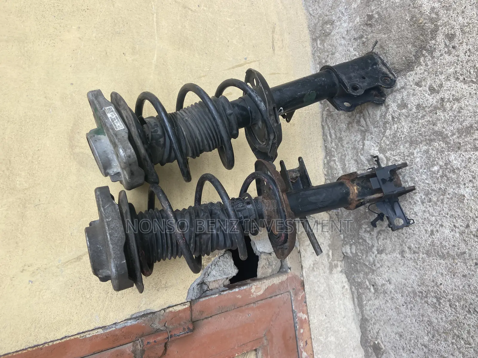 Front Shocks Cla 2010-2018