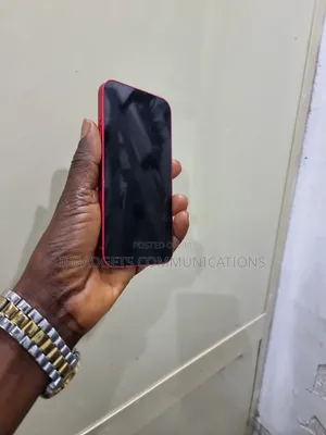 Apple iPhone 14 128 GB Red