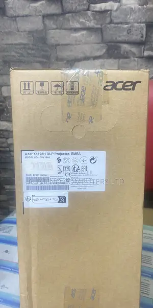 4800lumens Acer Projector