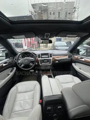 Mercedes-Benz M Class ML400 4MATIC 4dr SUV AWD (3.0L 6cyl Turbo 7A)