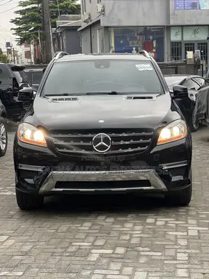 Mercedes-Benz M Class ML400 4MATIC 4dr SUV AWD (3.0L 6cyl Turbo 7A)