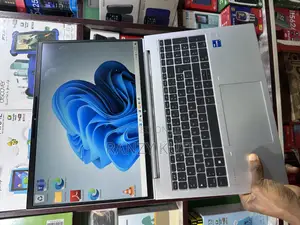 Laptop HP EliteBook 860 G9 16GB Intel Core I7 SSD 512GB