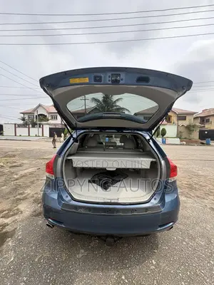 Toyota Venza V6 AWD 2010 Blue