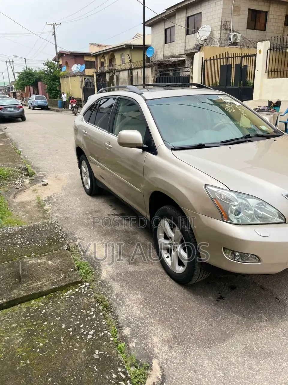 Lexus RX 330 2006 Gold