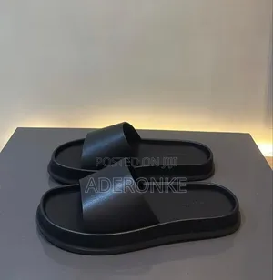 Palm Slippers