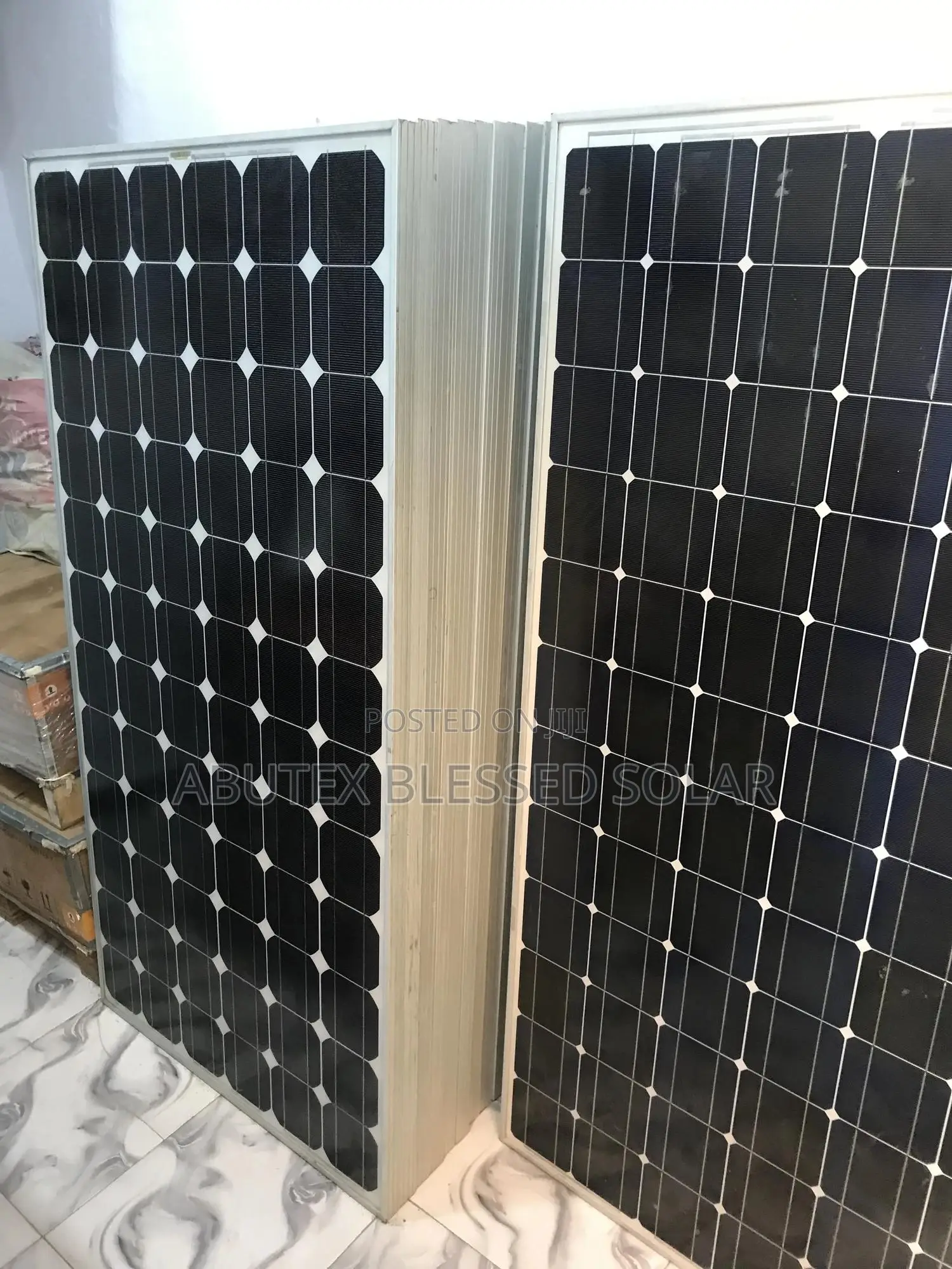 300watt Jinko Solar Panel Mono
