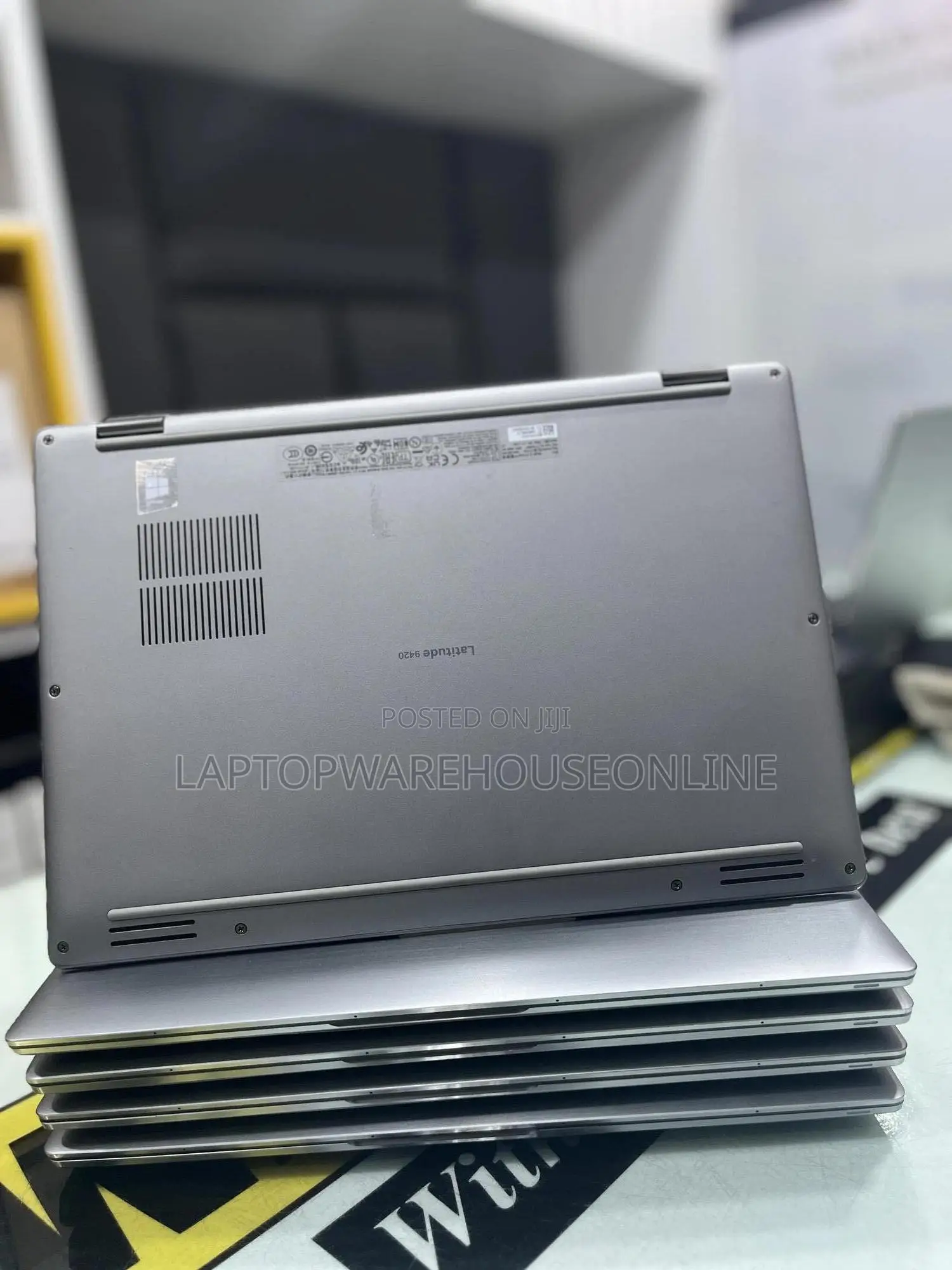 Laptop Dell Latitude 9420 32GB Intel Core I7 SSD 1T