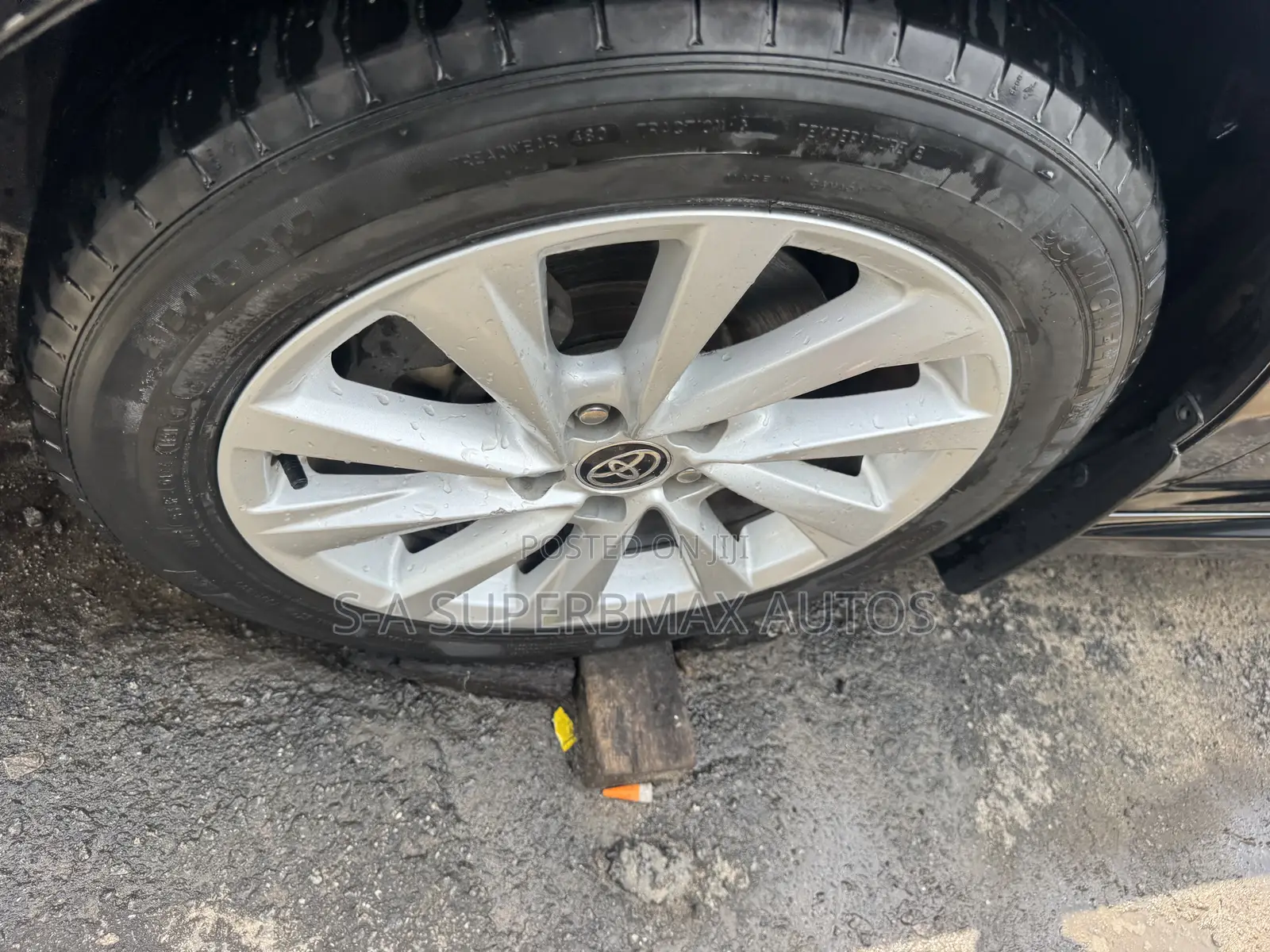 Toyota Camry SE 2021 Black