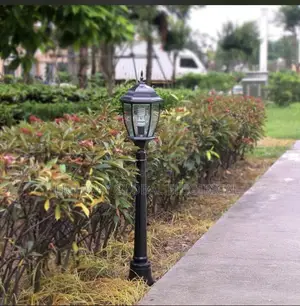 European Antique Style Garden Road Lawn Light