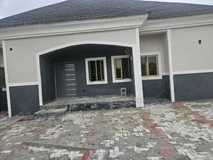 3bdrm Bungalow in Efab Verizon Estate,, Gwarinpa for sale