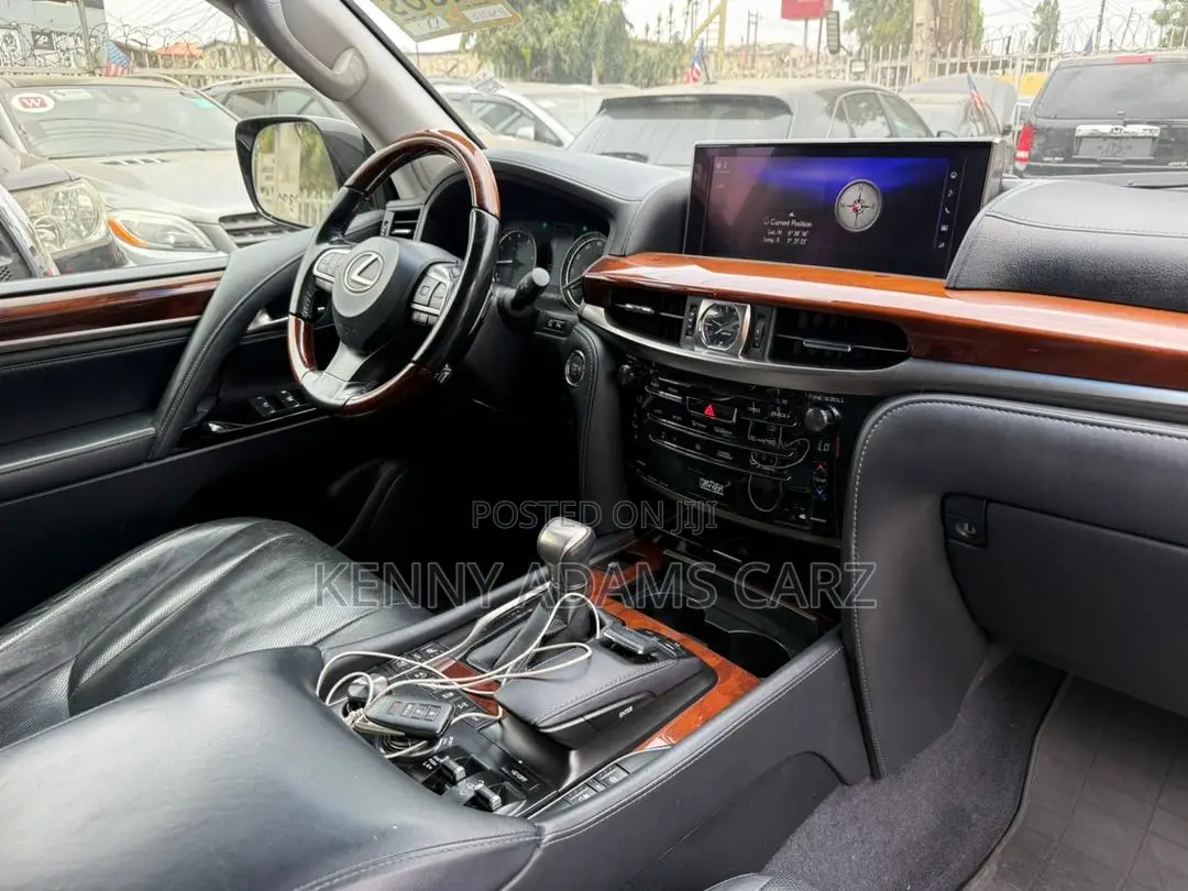Lexus LX 2017 Gray
