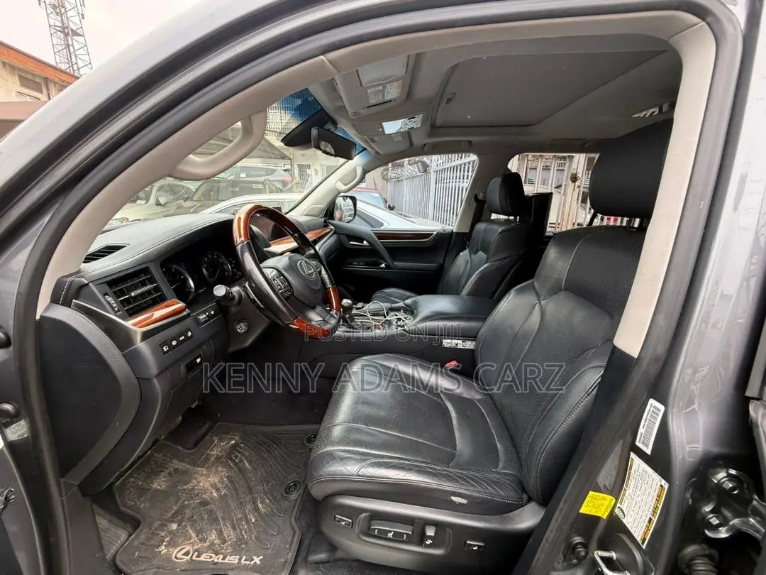 Lexus LX 2017 Gray