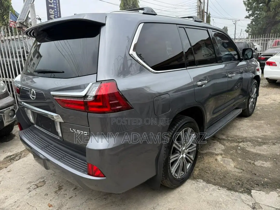 Lexus LX 2017 Gray
