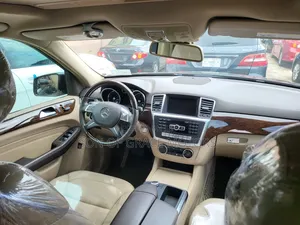 Mercedes-Benz M Class ML 350 4Matic 2013 Brown