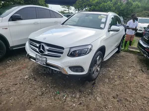 Mercedes-Benz GLC-Class 2018 White