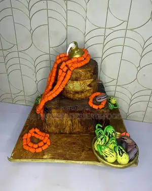 2-Tier Traditional Wedding Cake