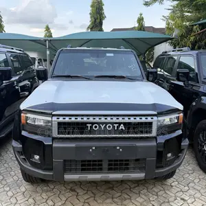 New Toyota Land Cruiser Prado 2.7 2025 Black