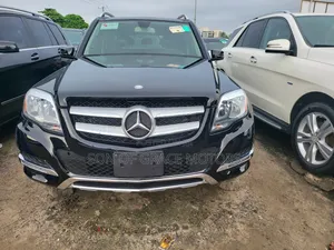 Mercedes-Benz GLK-Class Base GLK 350 4dr 4x2 (3.5L 6cyl 7A) 2015 Black