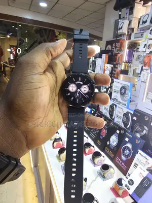 Hainoteko-12 Waterproof Smartwatch With Earbuds, Amoled Display