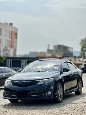 Toyota Camry 2013 Black