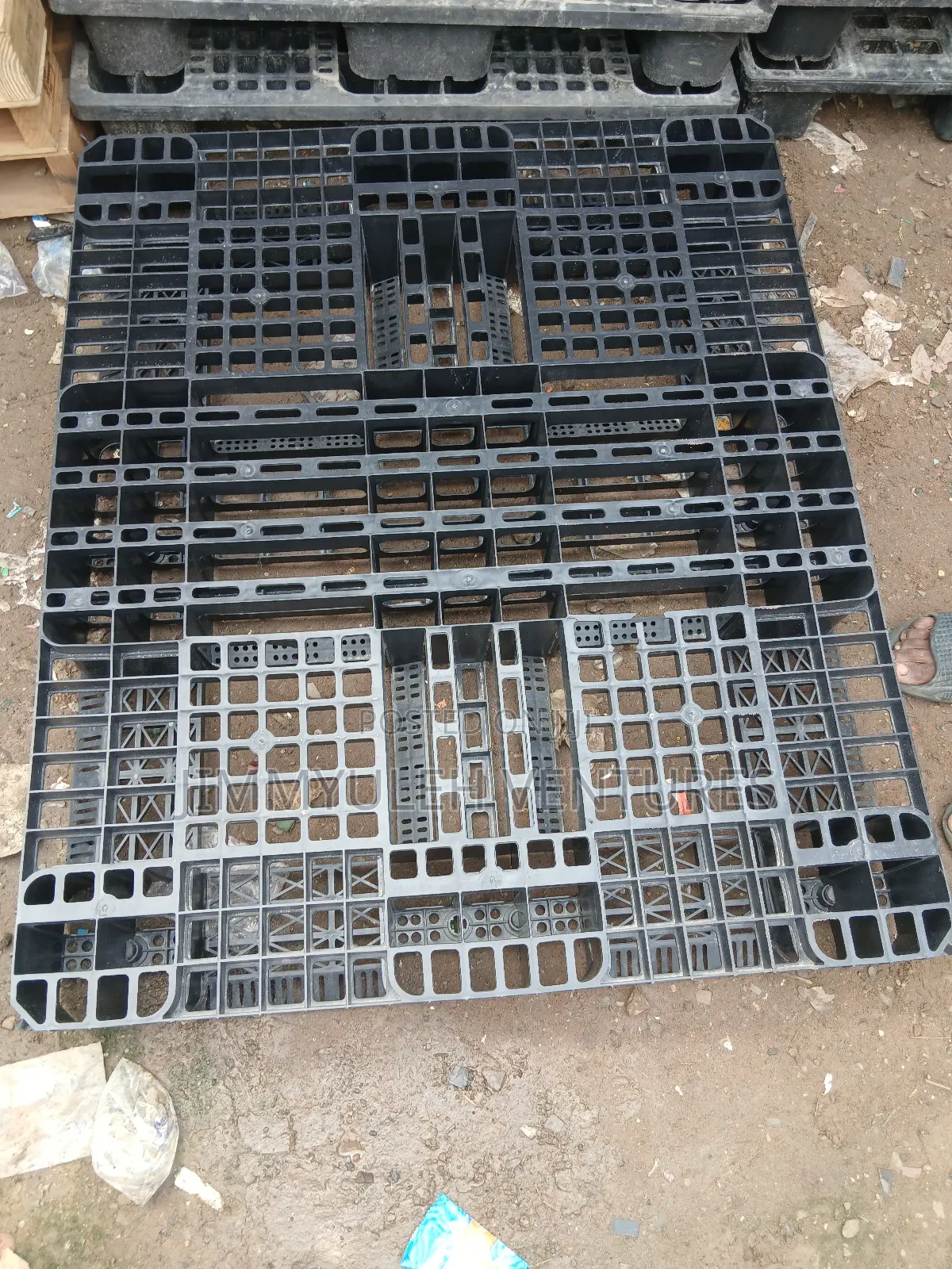 Black Europe Pallets