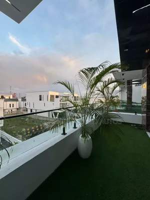 Furnished 3bdrm Apartment in Victoria Island for sale