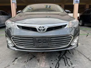 Toyota Avalon XLE Sedar FWD (3.5L 6cyl 6A) 2013 Gray