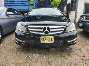 Mercedes-Benz C300 Sport 4Matic Sedan AWD (3.5L 6cyl 7A) 2013 Black