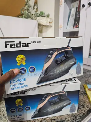 Fadar High End Steam Iron