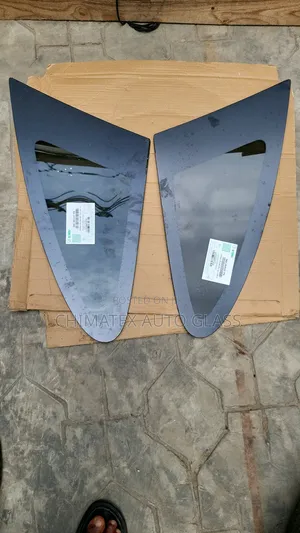 Crv 2008 Rear Body Vent Glass Available