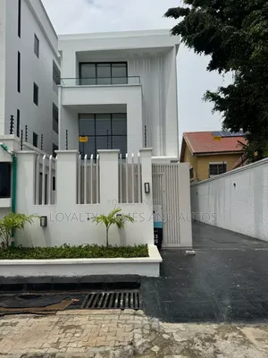 Furnished 4bdrm Duplex in Lekki Phase 1 for sale