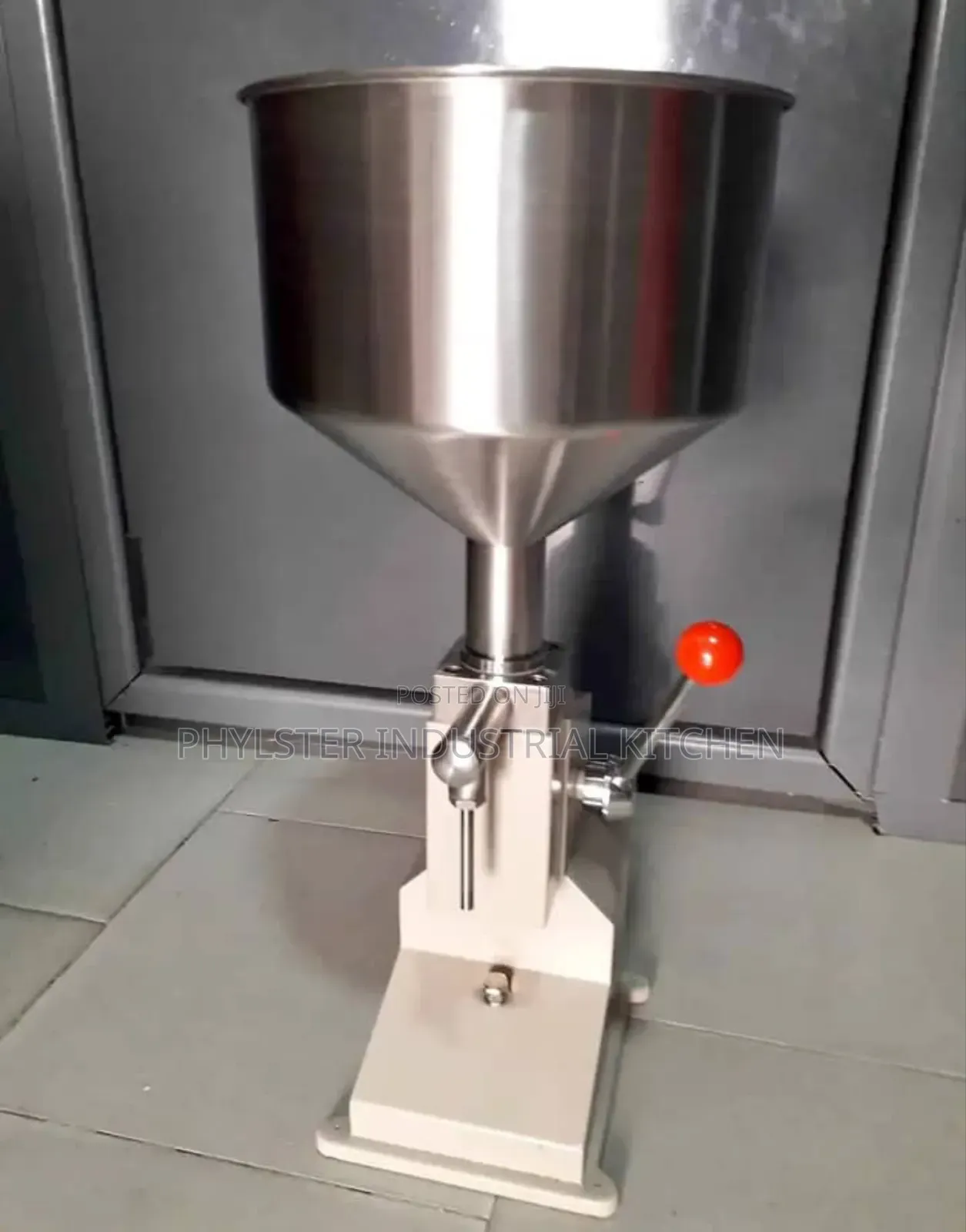 Pest Filler Machine