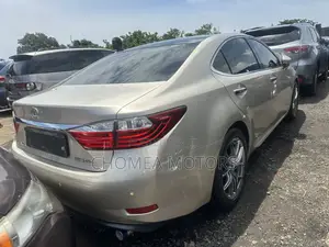 Lexus ES 2015 Gold