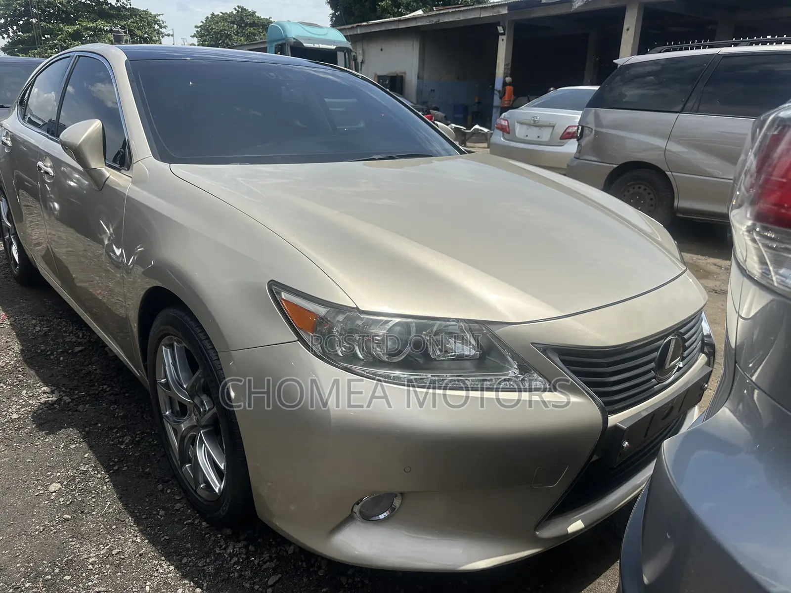 Lexus ES 2015 Gold