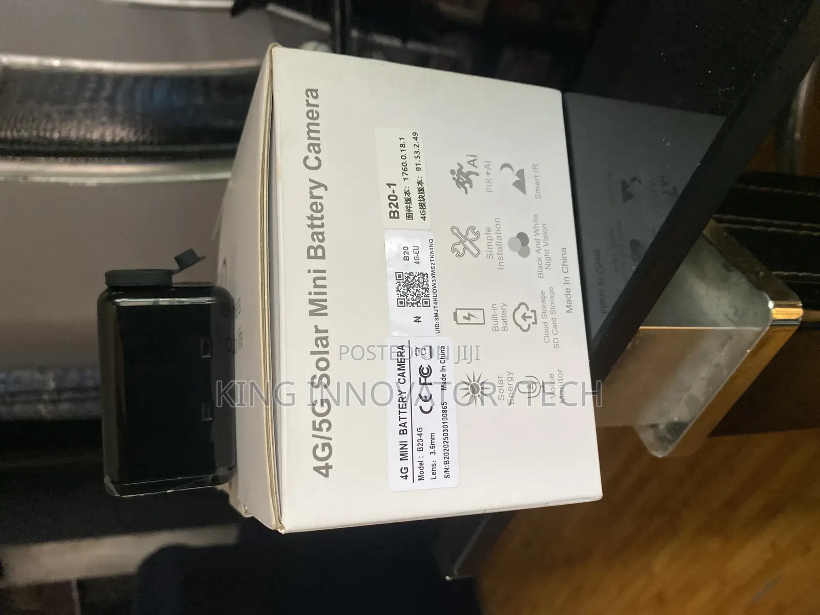 Intelligent Solar Energy Alert Battery Spy Camera