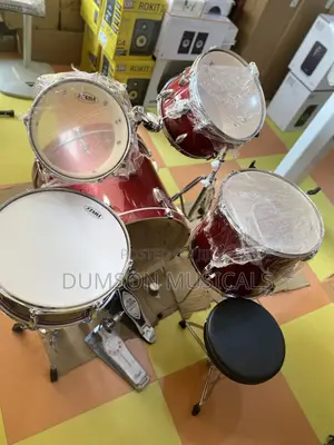Tama Professional Drum Set Complete 5-Set