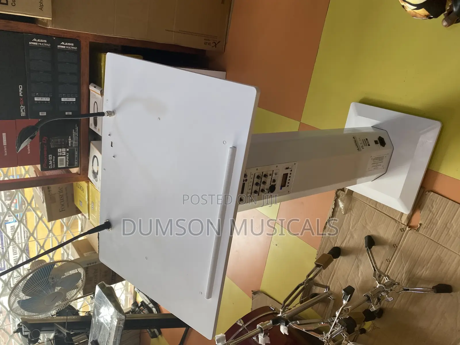 Pulpit Stand Wireless Lectern With in Body Speakers and Microphones