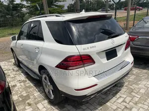 Mercedes-Benz GLE-Class 2016 White