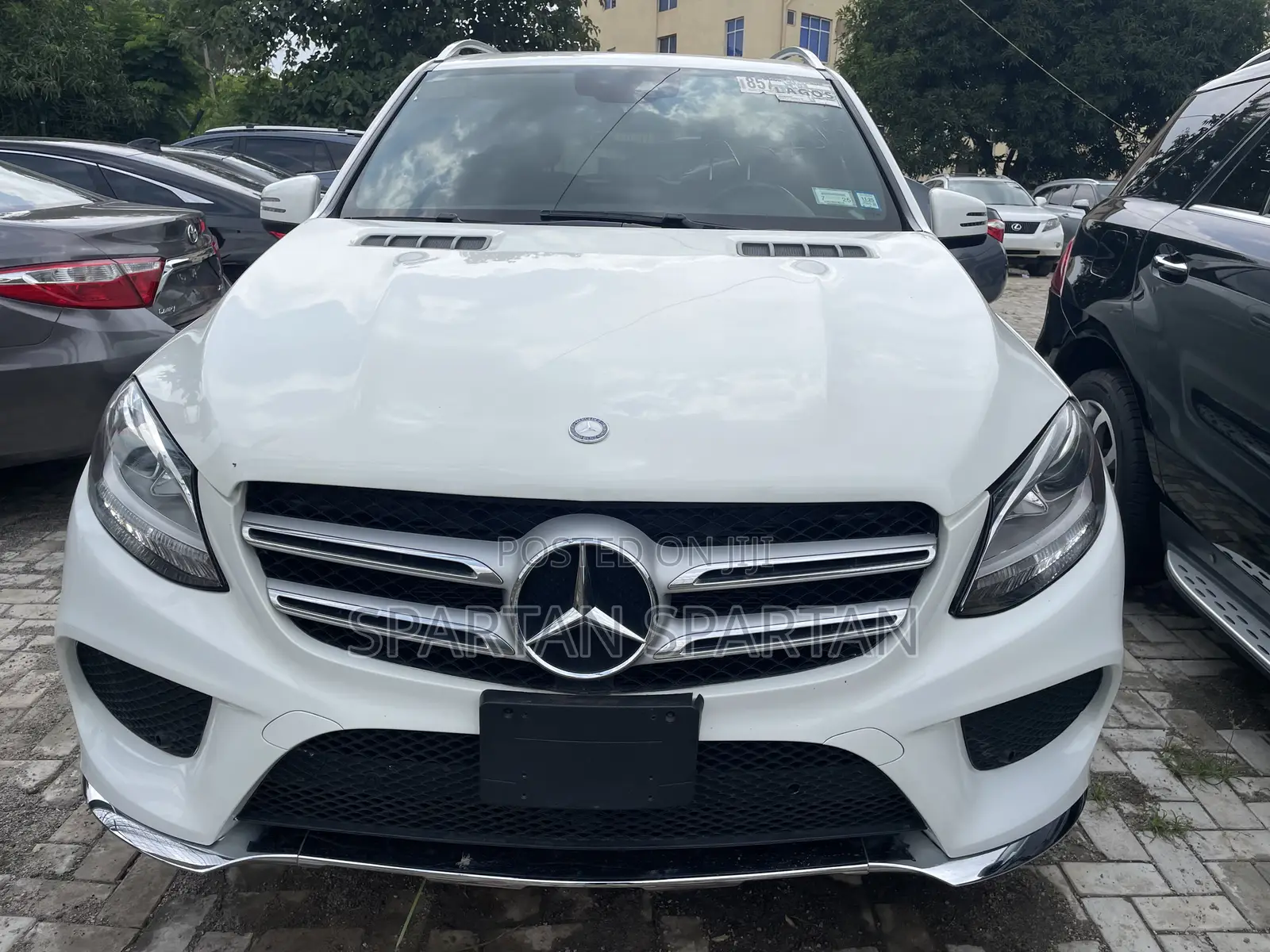 Mercedes-Benz GLE-Class 2016 White