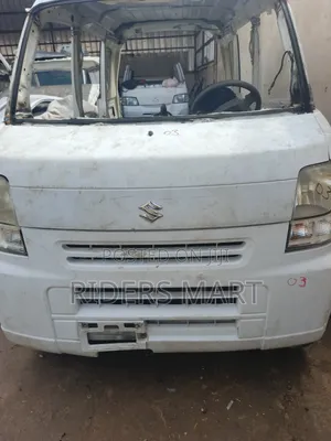 Suzuki Every 2010 Silver