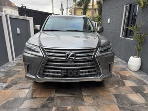 Lexus LX 570 AWD 2016 Gray