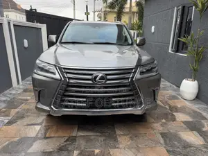Lexus LX 570 AWD 2016 Gray
