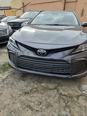 Toyota Camry 2023 Gray