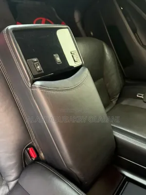 Lexus LS 2013 Blue