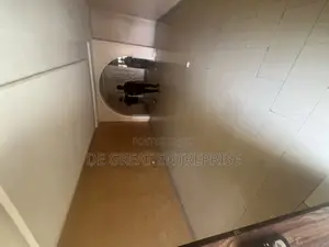 3bdrm Bungalow in Private, Galadimawa for rent